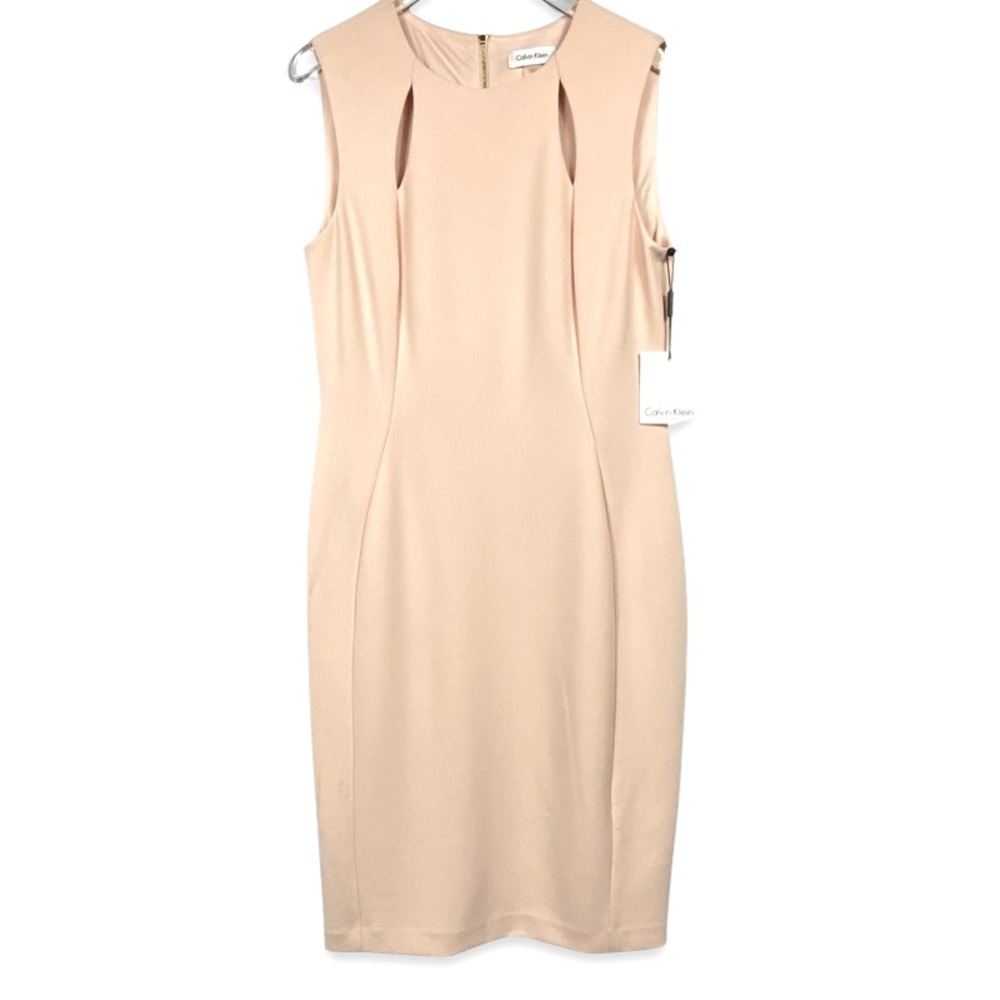 Gorgeous Calvin Klein Dress, Flattering Body Mapping Seams, Subtle Cutouts, NWT